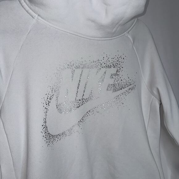 Nike Women’s Rally Metallic Pullover Hoodie Funnel Neck White Size Medium - Picture 2 of 6
